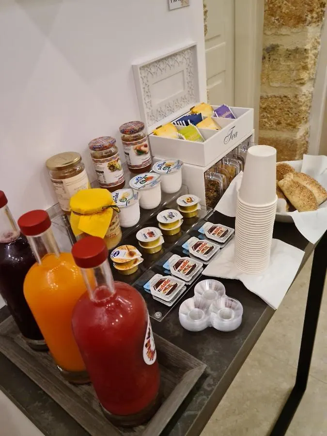 Mama Tita Rooms And Breakfast Palermo Italy